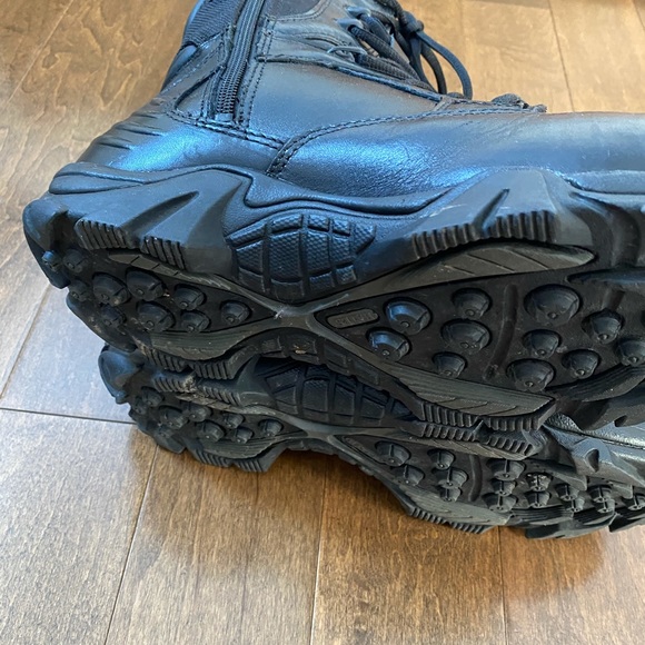 Security Bates - Picture 3 of 4